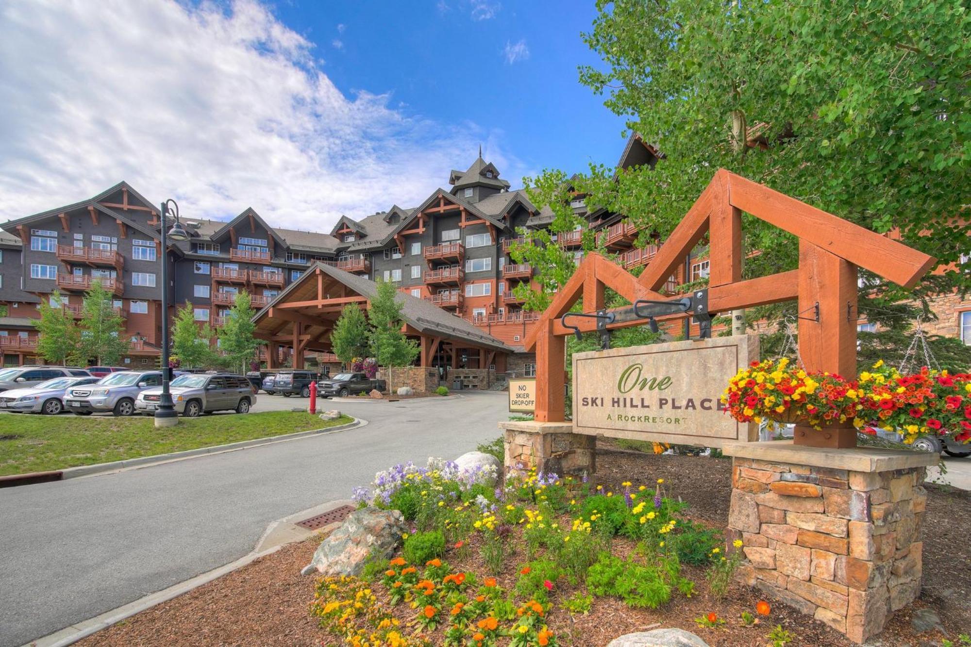 One Ski Hill, A Rockresort Breckenridge Bagian luar foto