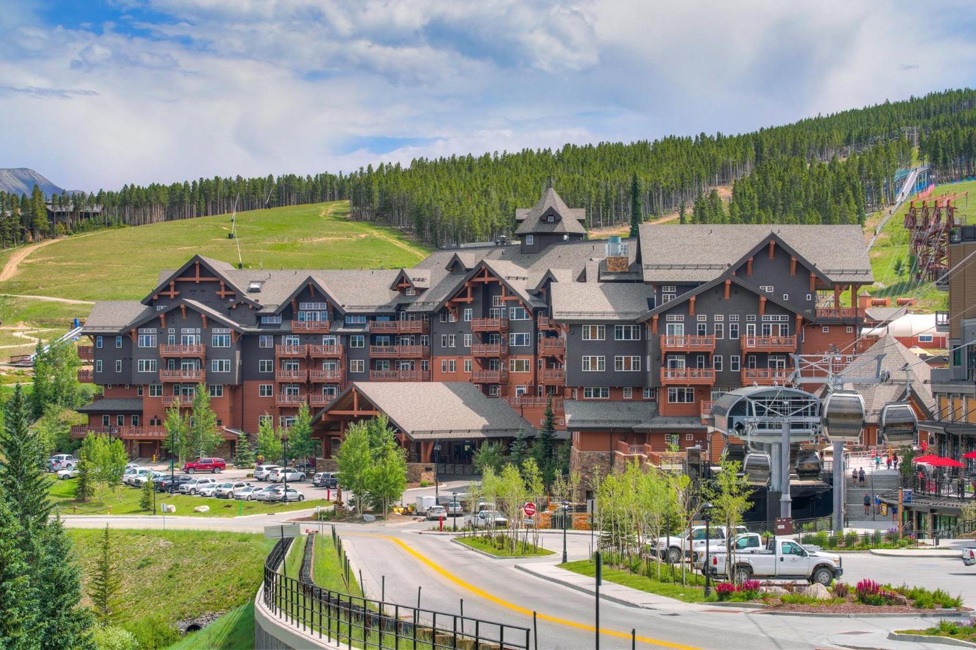 One Ski Hill, A Rockresort Breckenridge Bagian luar foto