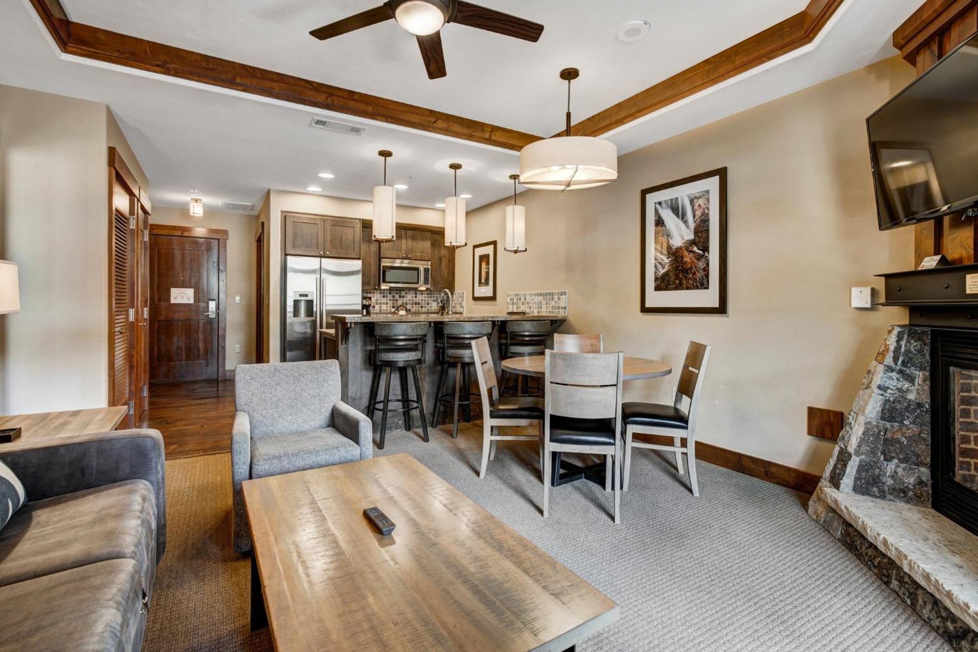 One Ski Hill, A Rockresort Breckenridge Bagian luar foto