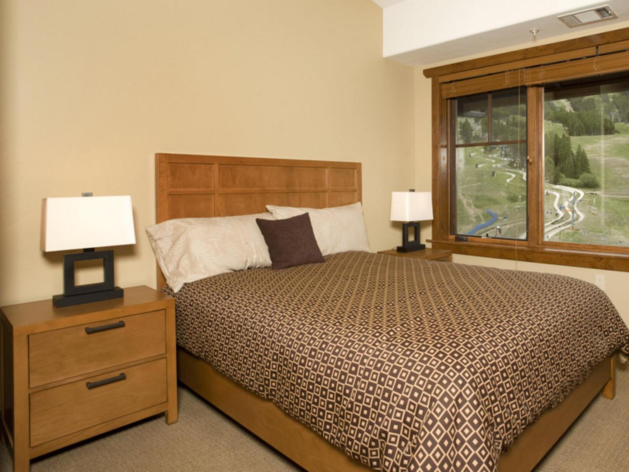 One Ski Hill, A Rockresort Breckenridge Bagian luar foto