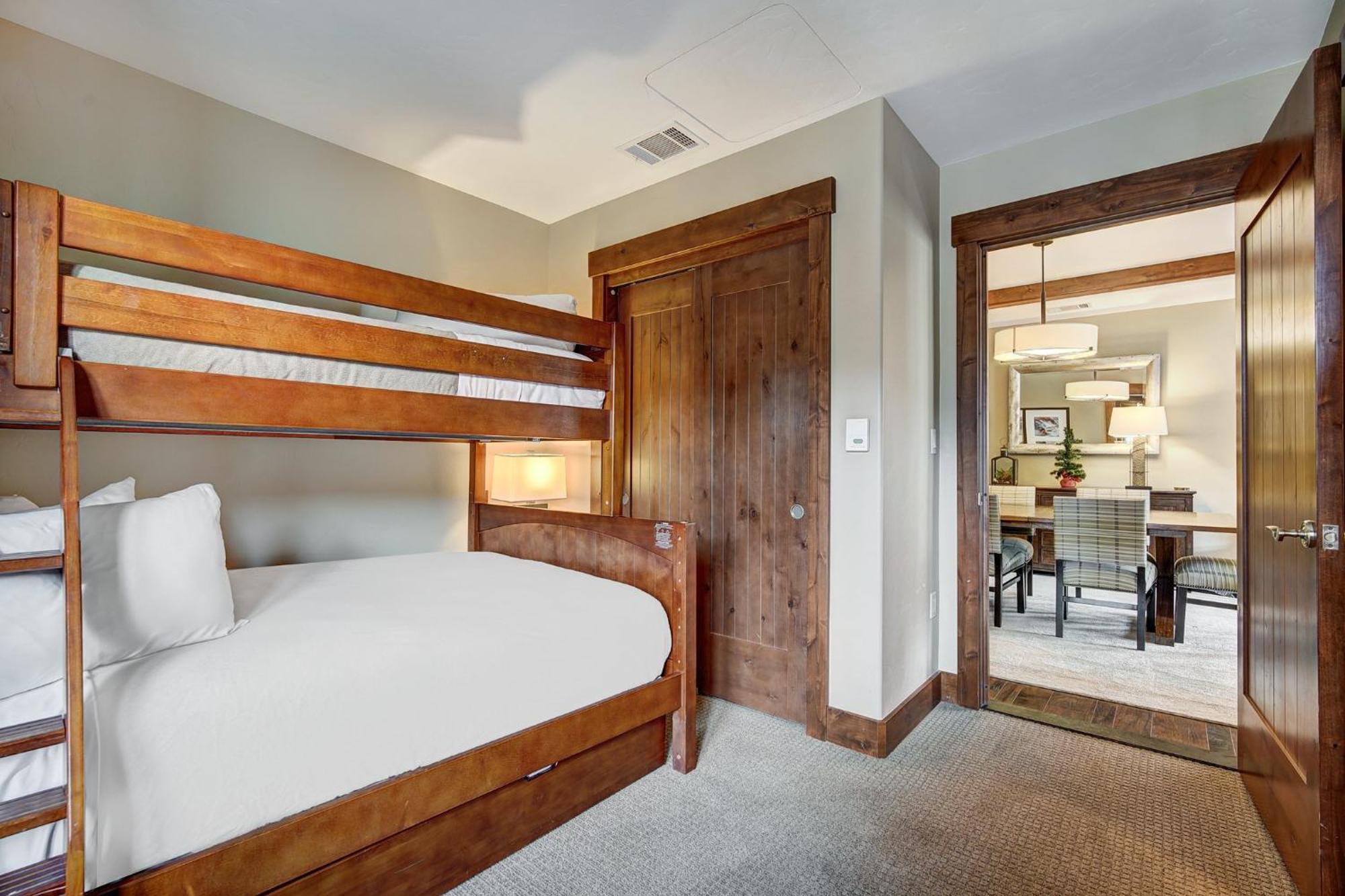 One Ski Hill, A Rockresort Breckenridge Bagian luar foto