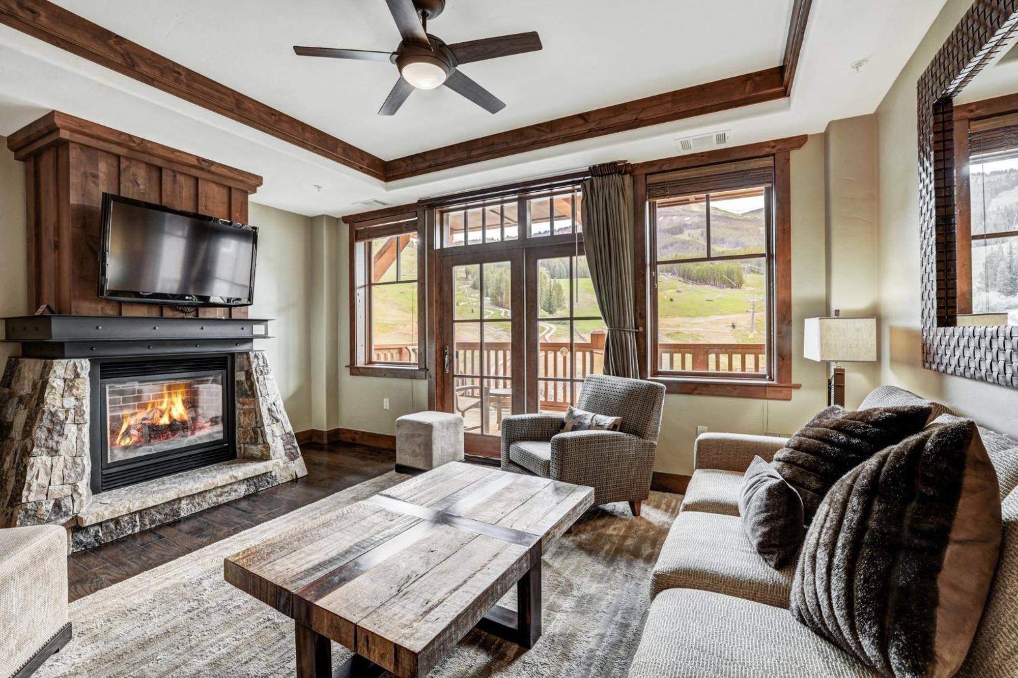One Ski Hill, A Rockresort Breckenridge Bagian luar foto